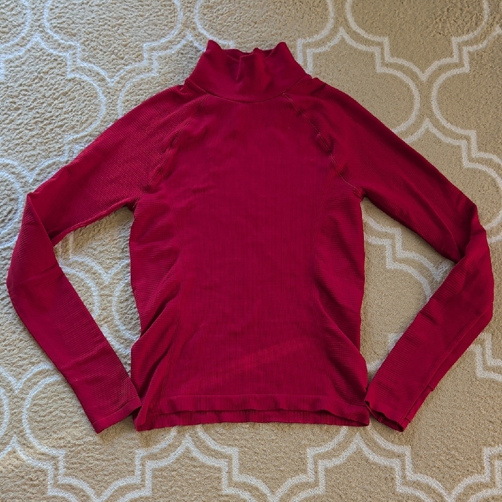 💜 Athleta Flurry Seamless Turtleneck Top Red EUC - Picture 2 of 6